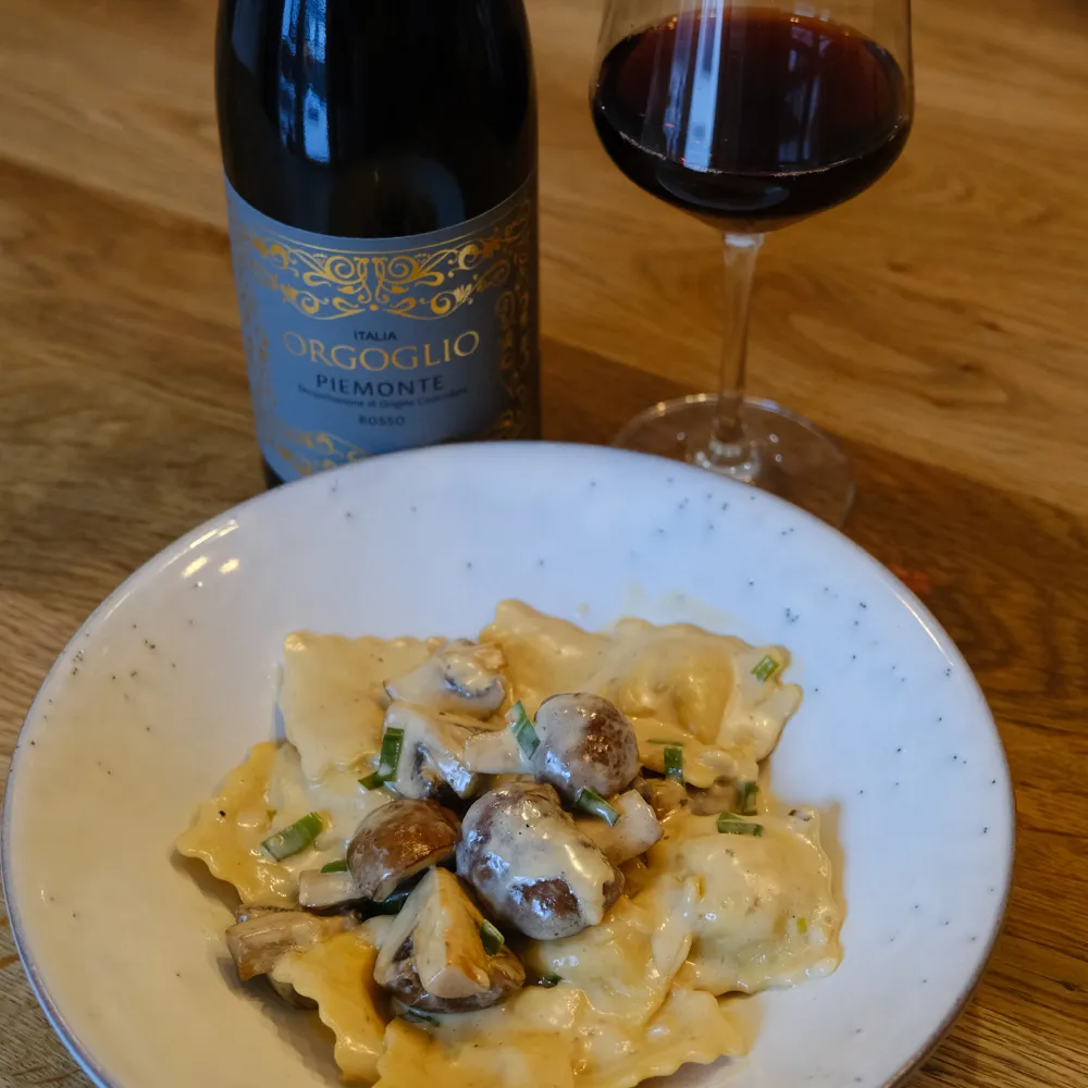 Frische Ravioli mit Trüffel-Pilzen